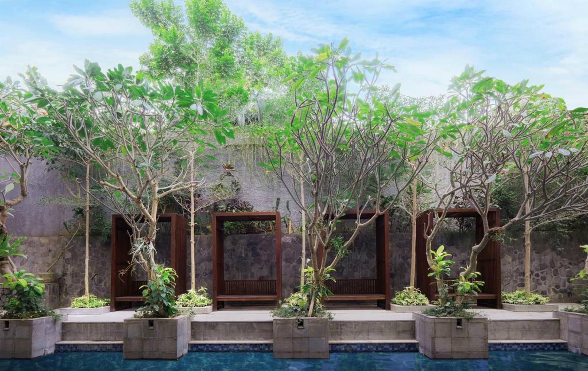 Jambuluwuk Oceano Seminyak Hotel Zewnętrze zdjęcie The hotel's swimming pool